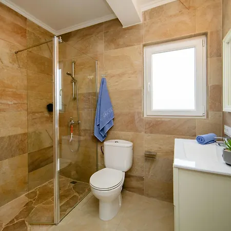 Hagios By Interhome Casa vacanze