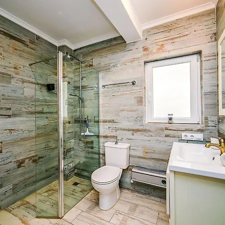 Hagios By Interhome Casa vacanze