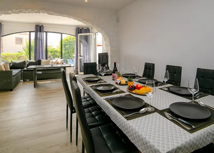 Hagios By Interhome Ifach